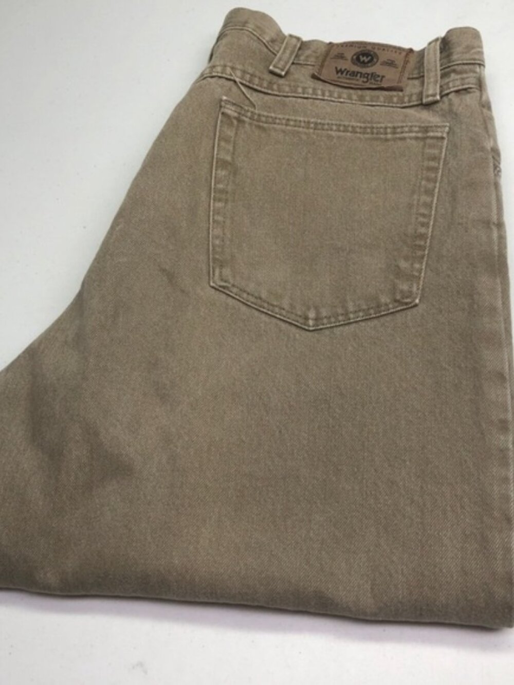 MENS WRANGLER TAN RELAXED FIT JEANS 36x30 ⭐️